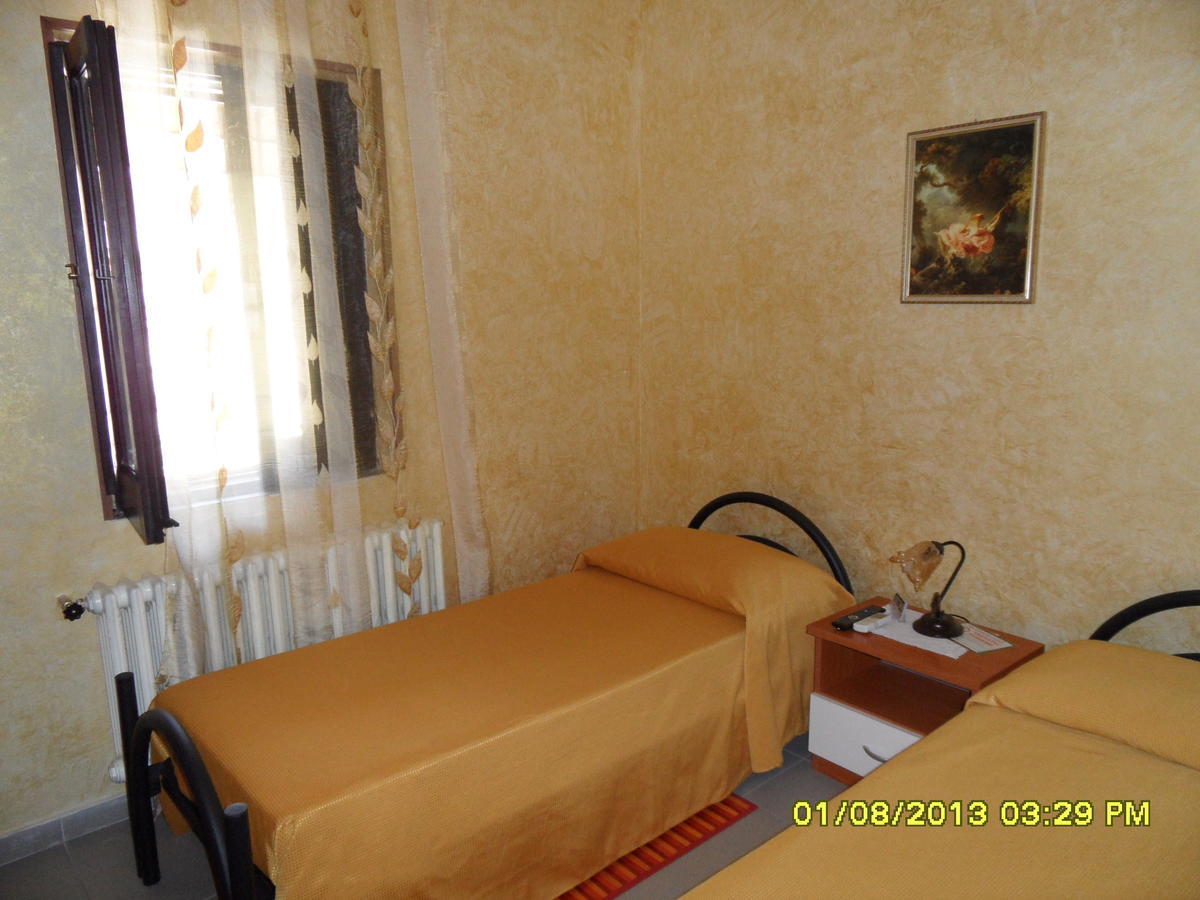 Bed & Breakfast Garrupa Marcellinara Phòng bức ảnh