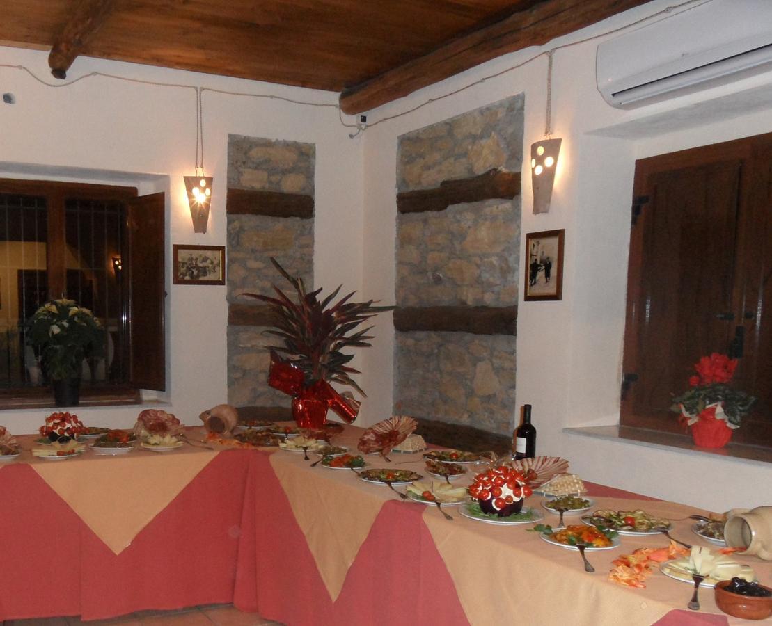 Bed & Breakfast Garrupa Marcellinara Ngoại thất bức ảnh